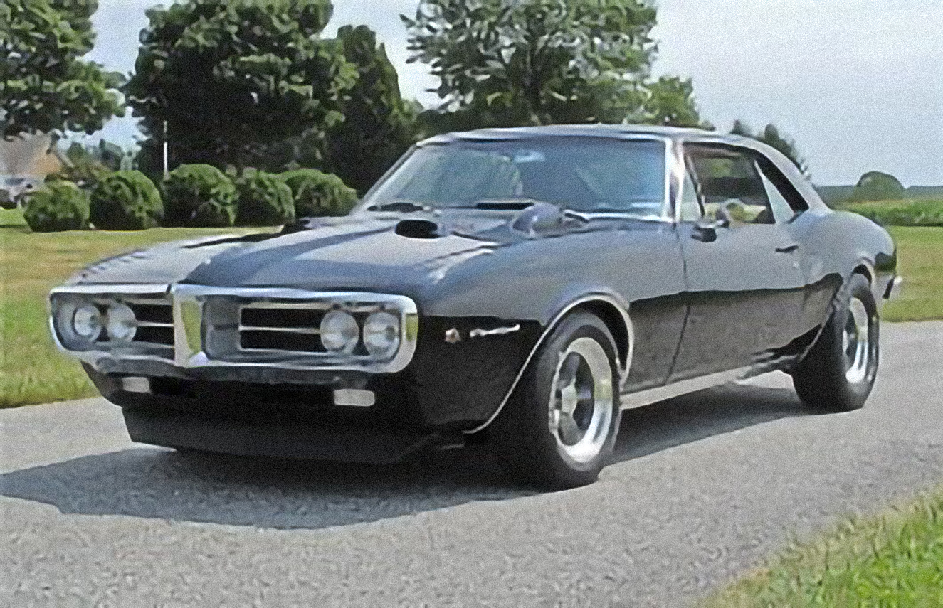 Pontiac Firebird 5.3 Hight Output – årsmodell 1967 i bild Bild på Pontiac Firebird 5.3 Hight Output – årsmodell 1967