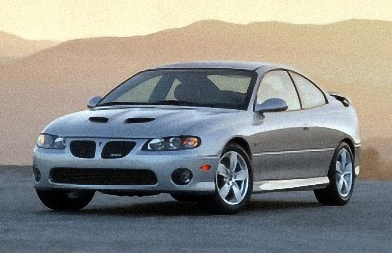 Pontiac GTO Automatic – årsmodell 2004 i bild Bild på Pontiac GTO Automatic – årsmodell 2004