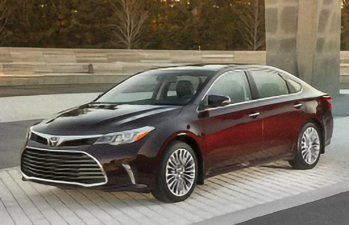 Toyota Avalon XLE 4dr Sedan (3.5L 6cyl 6A) – årsmodell 2018 i bild Bild på Toyota Avalon XLE 4dr Sedan (3.5L 6cyl 6A) – årsmodell 2018