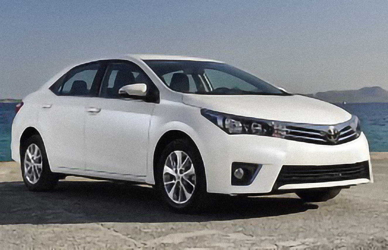 Toyota Corolla S 4-Speed Automatic – årsmodell 2013 i bild Bild på Toyota Corolla S 4-Speed Automatic – årsmodell 2013