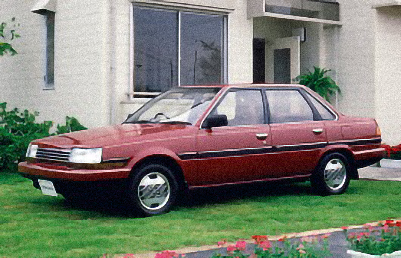 Toyota Corona 2.4 – årsmodell 1983 i bild Bild på Toyota Corona 2.4 – årsmodell 1983