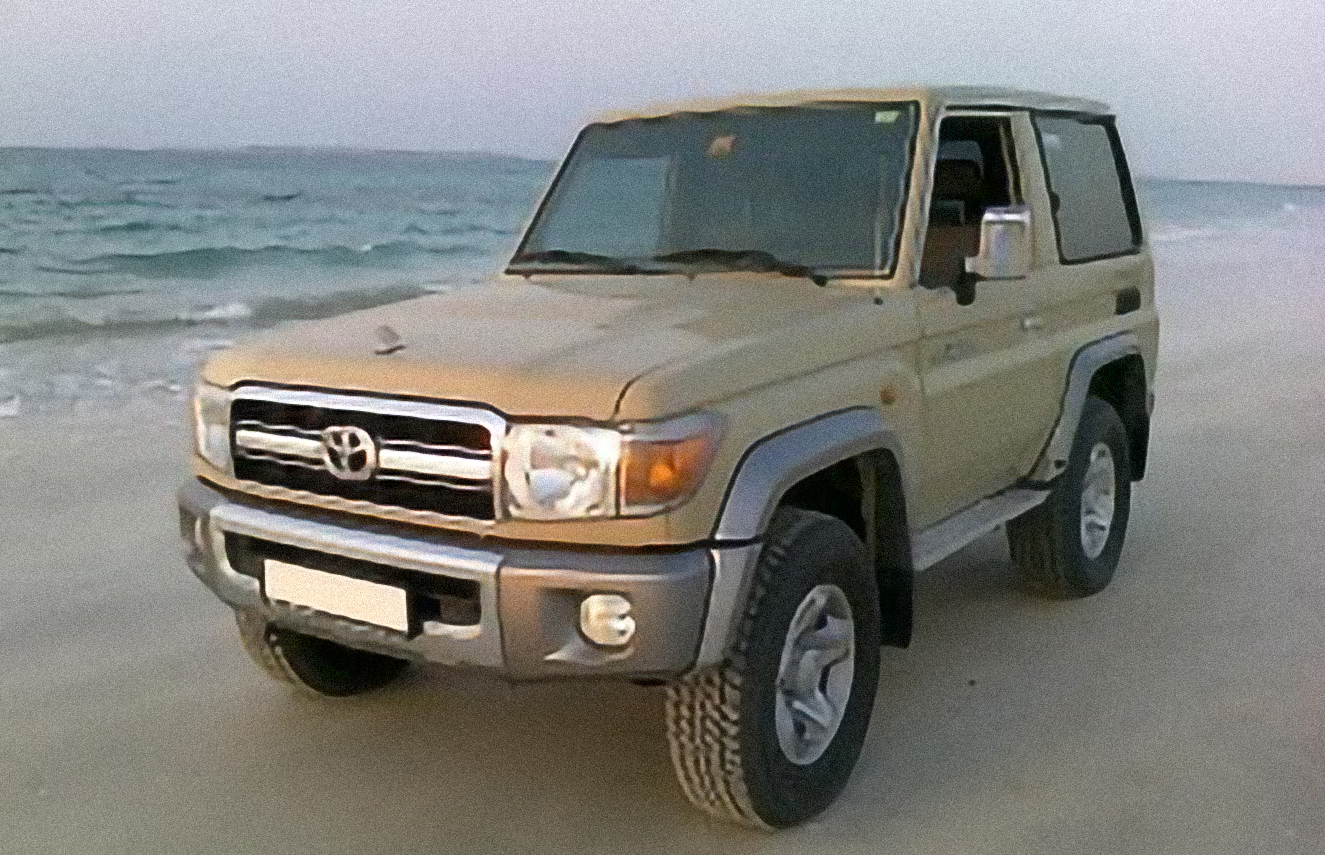 Bild på Toyota Land Cruiser 4dr SUV 4WD (5.7L 8cyl 6A) – årsmodell 2018