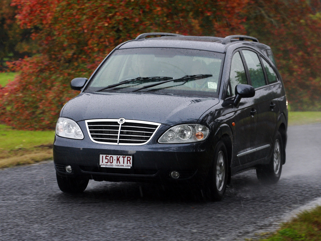 SsangYong Stavic SV 270 XDi – årsmodell 2011 i bild Bild på SsangYong Stavic SV 270 XDi – årsmodell 2011