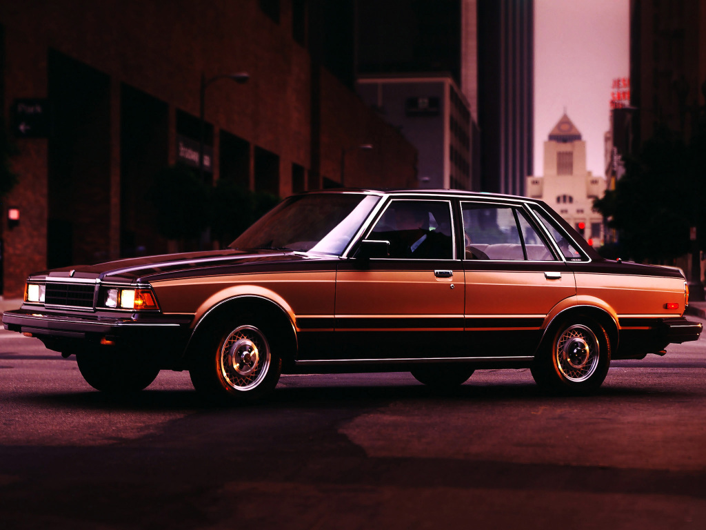 Toyota Cressida GLi-6 – årsmodell 1985 i bild Bild på Toyota Cressida GLi-6 – årsmodell 1985