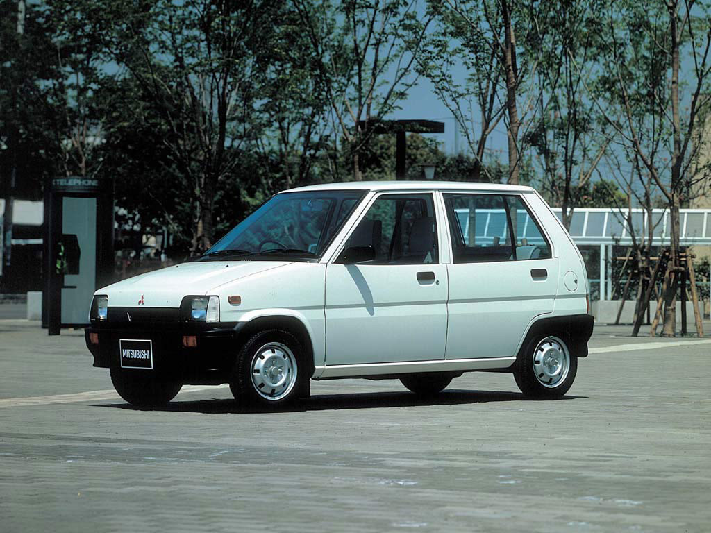 Bild på Mitsubishi Minica  – årsmodell 1986