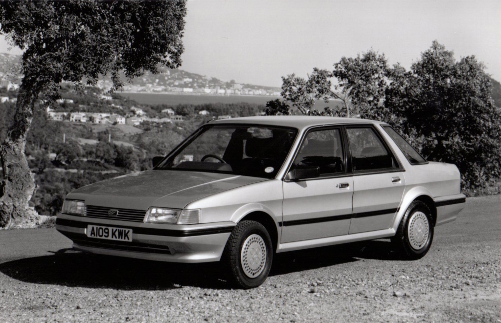 Austin Montego 2.0 D Break – årsmodell 1989 i bild Bild på Austin Montego 2.0 D Break – årsmodell 1989