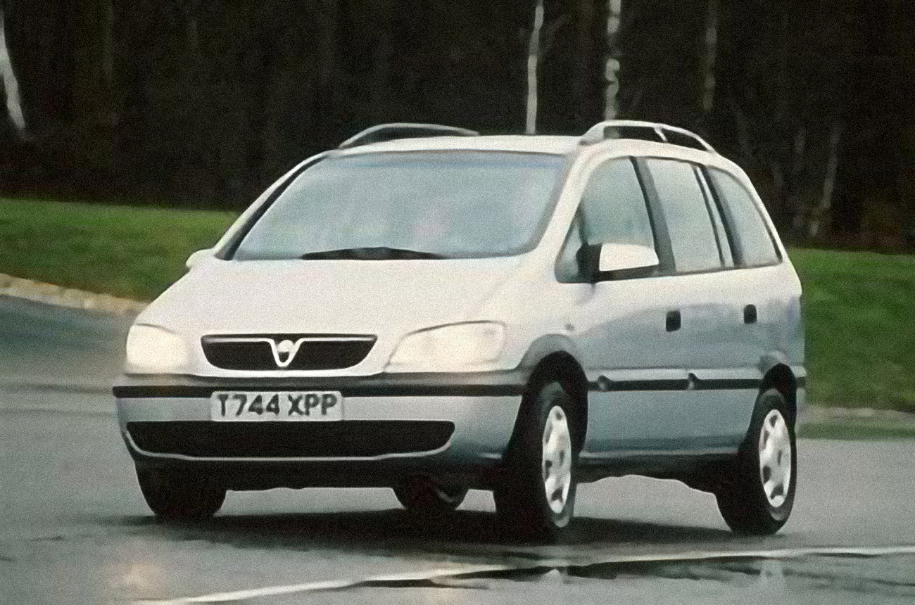 Vauxhall Zafira 2.0 D – årsmodell 2001 i bild Bild på Vauxhall Zafira 2.0 D – årsmodell 2001